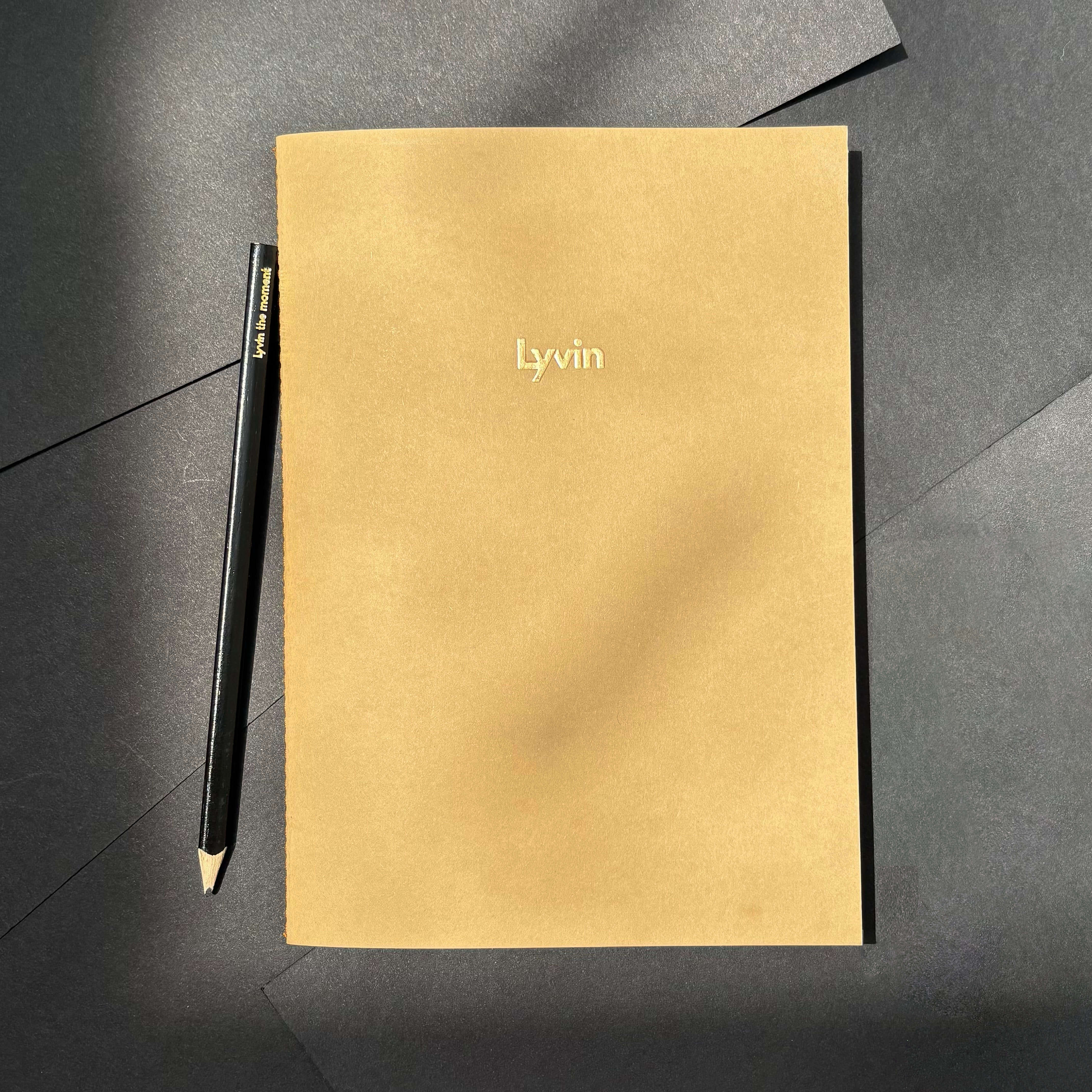 Lyvin notebook